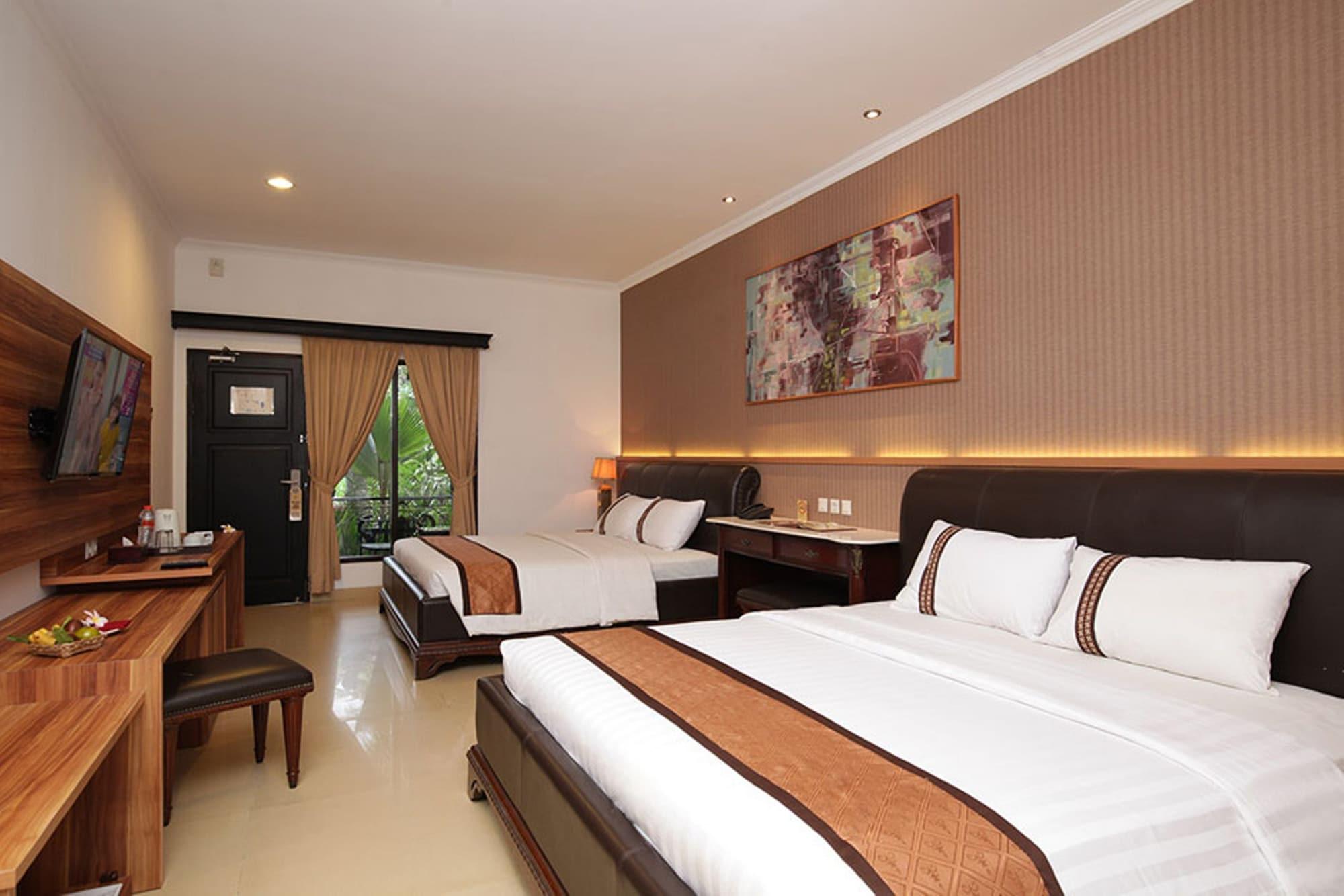 The Grand Palace Hotel Yogyakarta Exterior foto