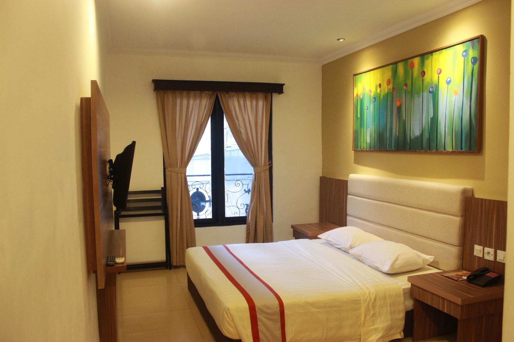 The Grand Palace Hotel Yogyakarta Exterior foto