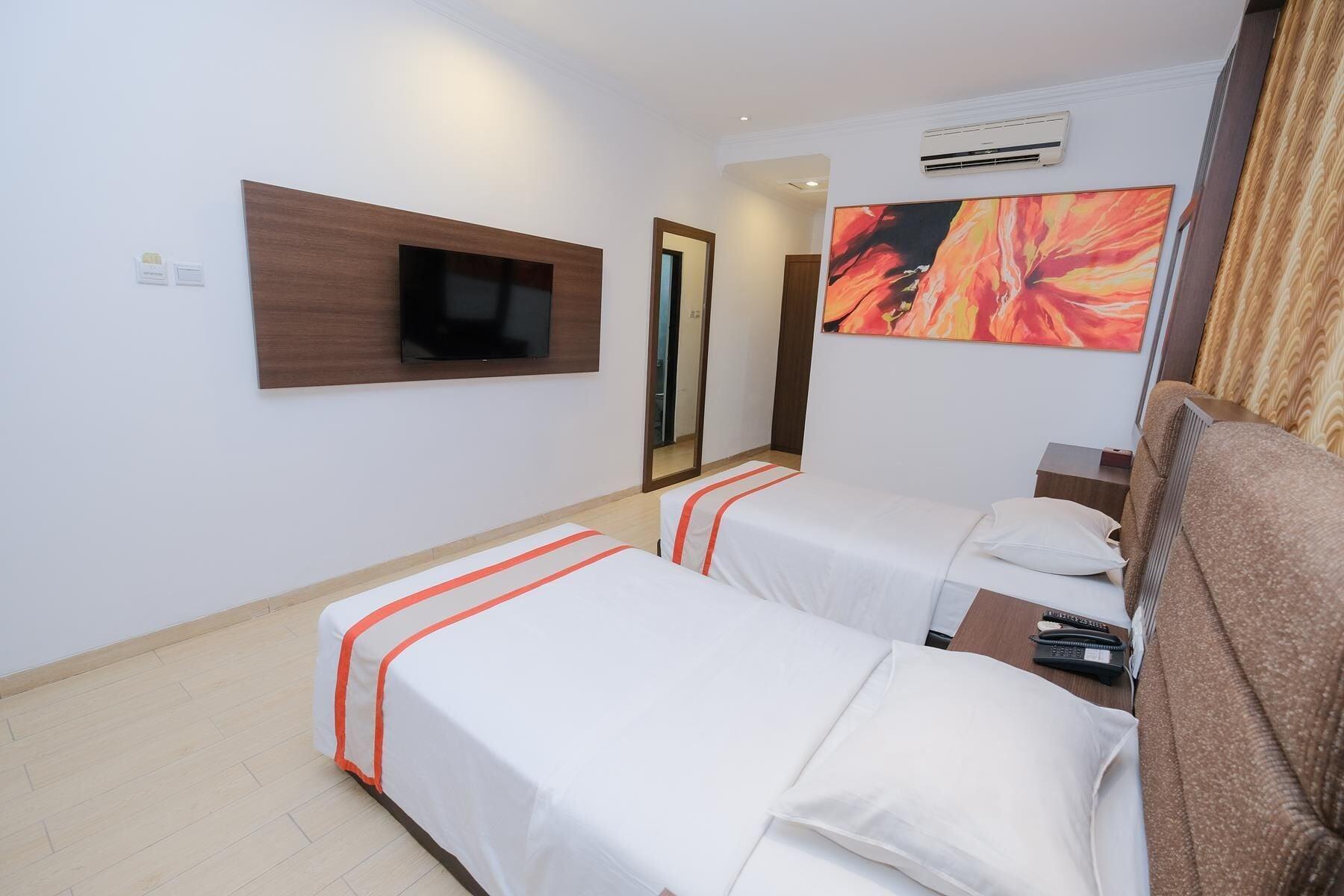 The Grand Palace Hotel Yogyakarta Exterior foto