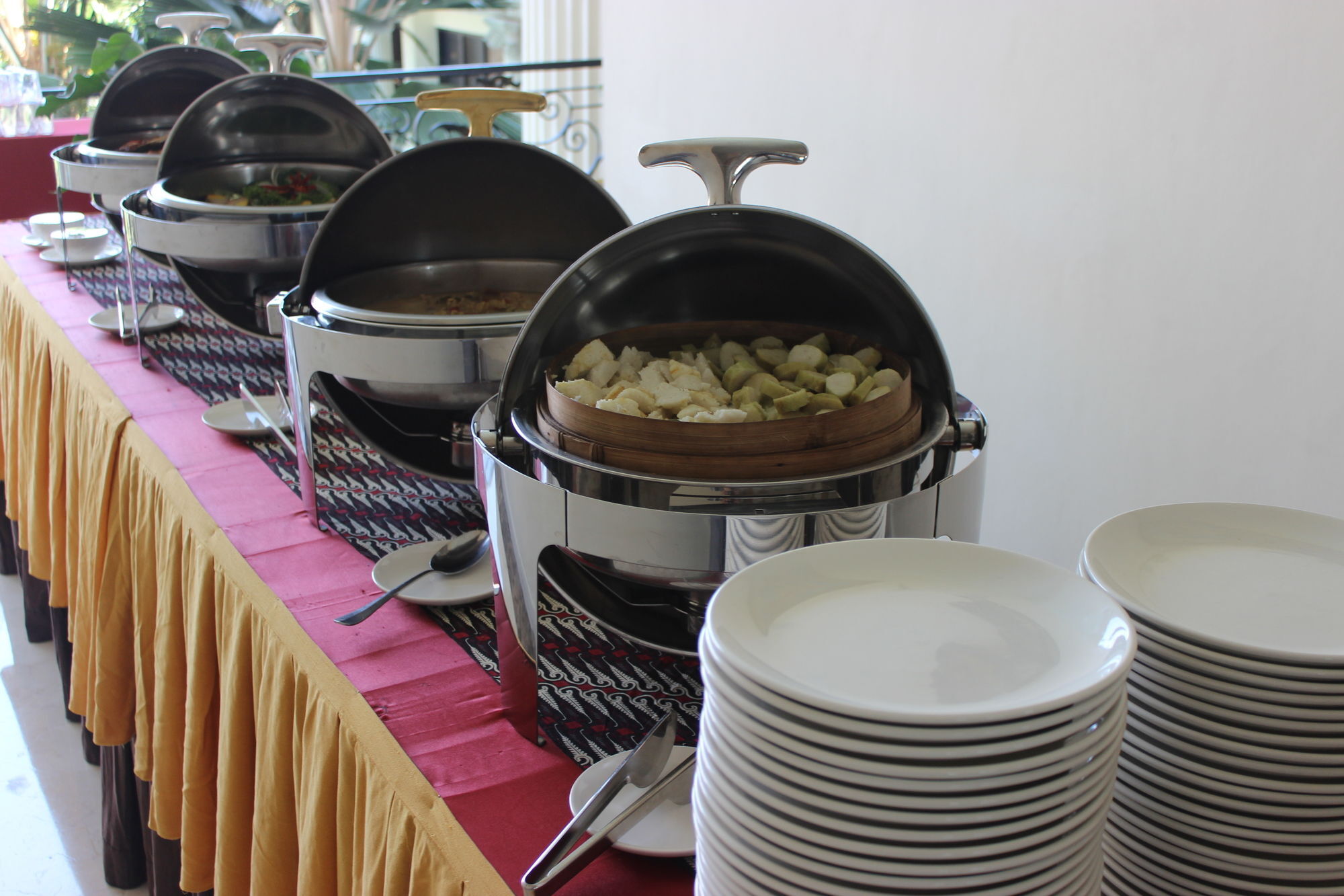 The Grand Palace Hotel Yogyakarta Exterior foto